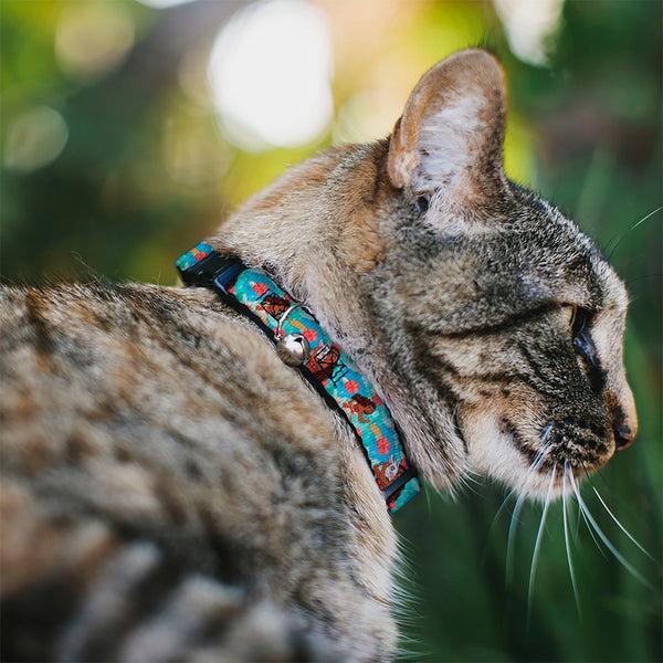 Buckle-Down Breakaway Cat Collar With Bell - Moana Poses And Pua Flowers Blues