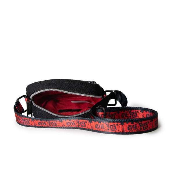 Buckle-Down Women's Crossbody Wallet - Harley Quinn MAD LOVE Bubble Gum Pose Black Red
