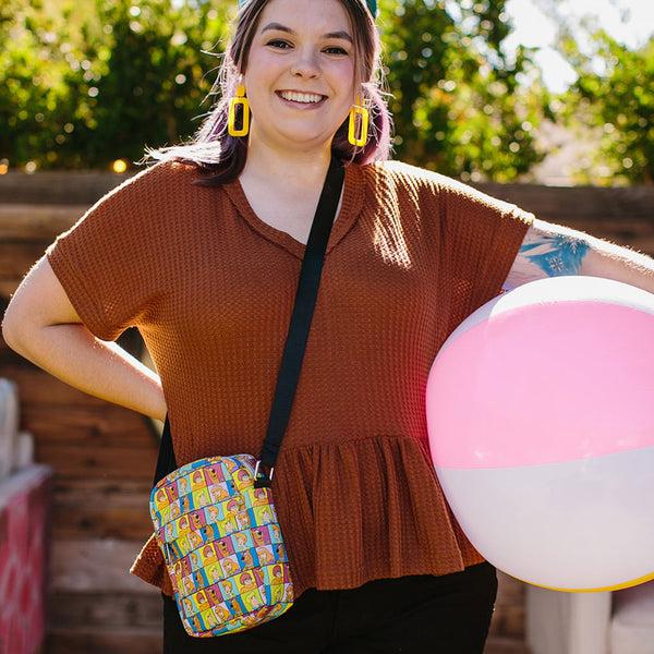 Buckle-Down Women's Crossbody Wallet - Scooby Doo 5-Character Face Blocks Multi Color